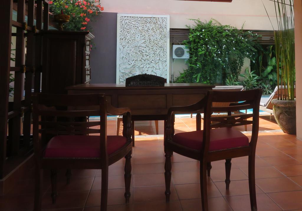 Balira Airport Hotel Kuta Lombok Exterior foto